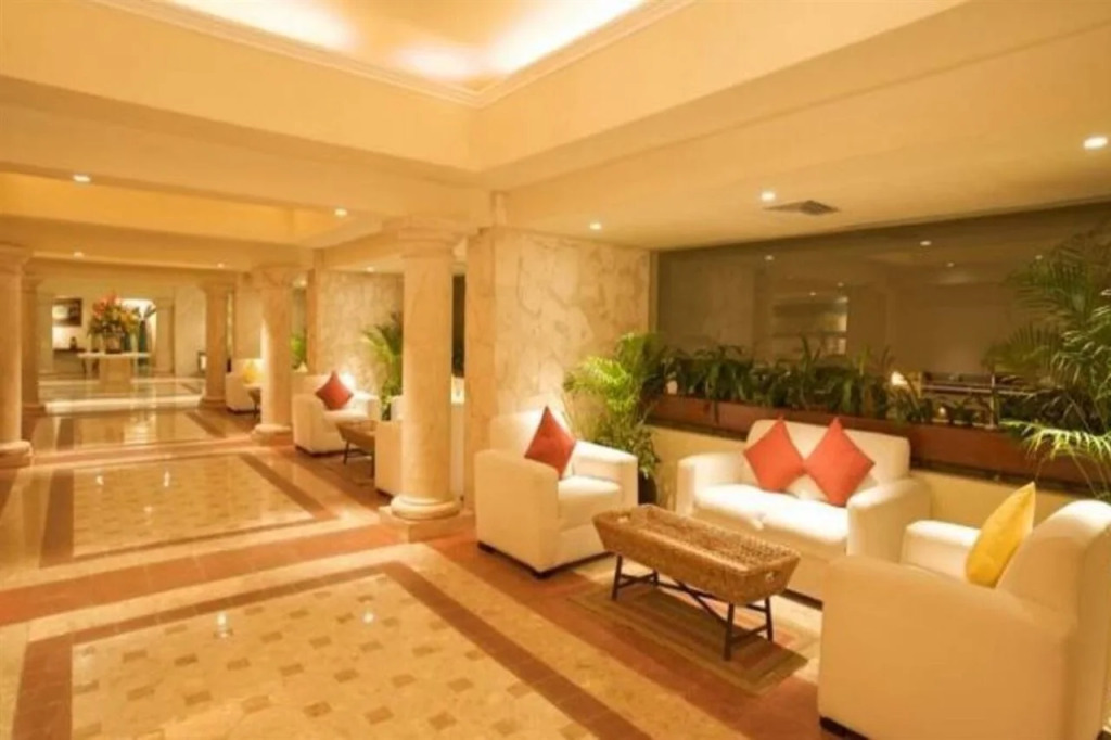 Royal Select at Grand Park Royal Cancún