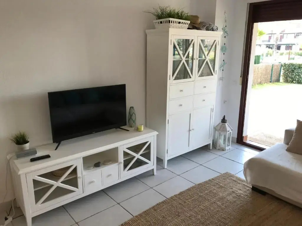 Apartamento VenAVera Playa Jardines de Nuevo Vera D4-0C Bajo Primera Línea WIFI