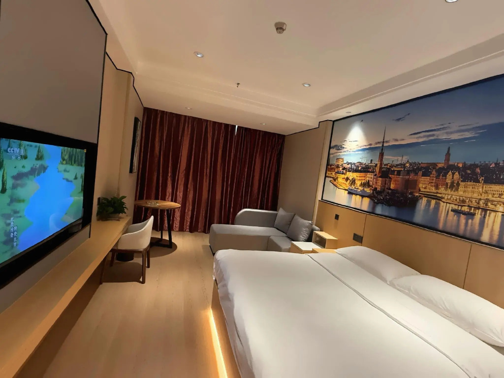 Huifeng Hotel