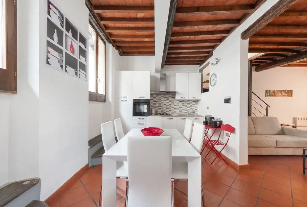Short-let Florence Apartment Parione