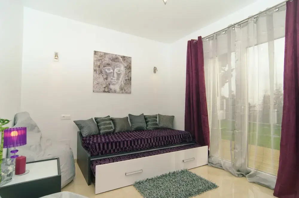 Brand new Villa El Rosario