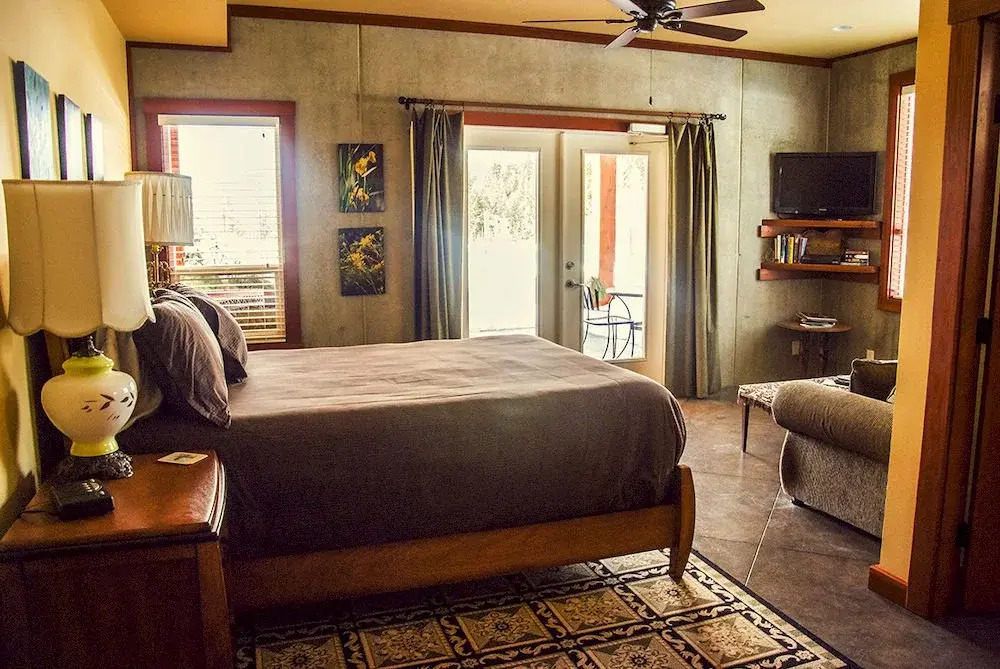 Owlhead Creek Bed and Breakfast