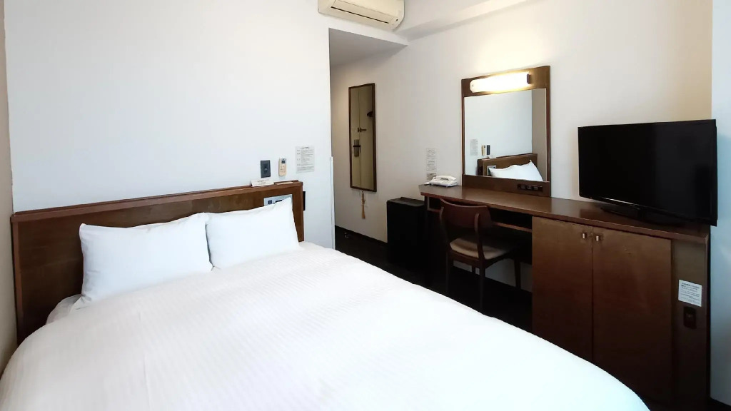Hotel Route-Inn Iwakiizumi Ekimae