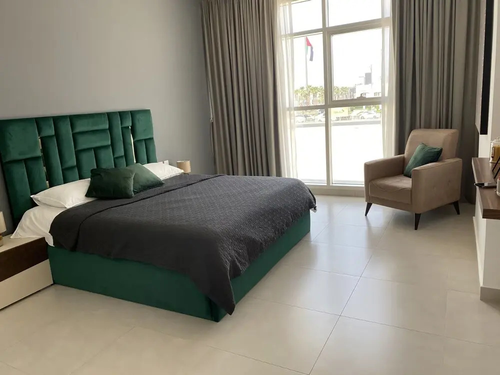 La mer Specious Apartment