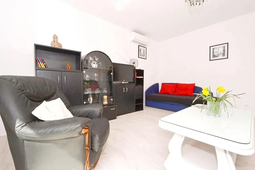 Apartment With 3 Bedrooms in Stobrec, With Furnished Balcony and Wifi Near the Beach
