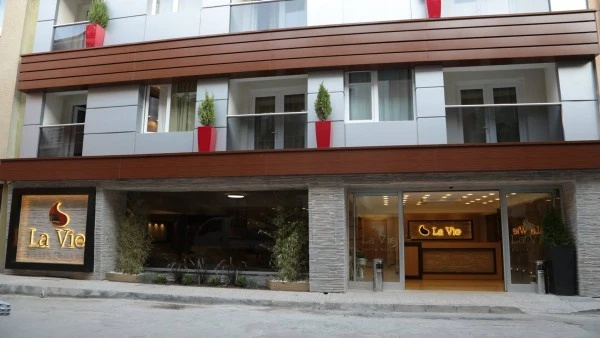 La Vie Suite Hotel