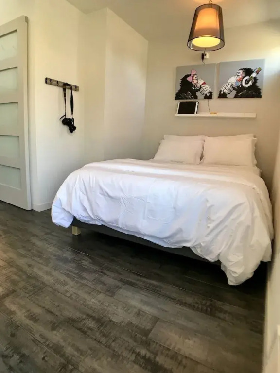 Modern Capitol Hill Studio