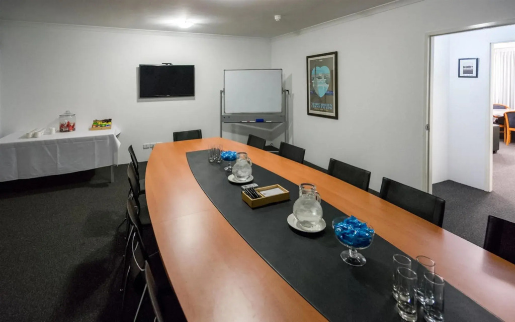 Perth Ascot Central Apartment Hotel Official