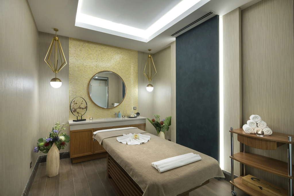 Doubletree By Hilton Antalya City Centre