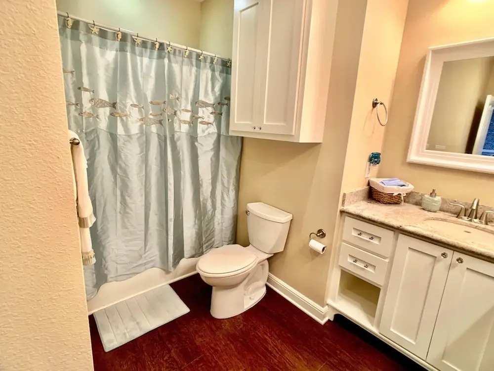 A Hop, A Skip And A Splash 3 Bedroom Home