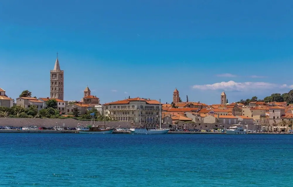 Awesome Apartment in Rab With Wifi and 2 Bedrooms