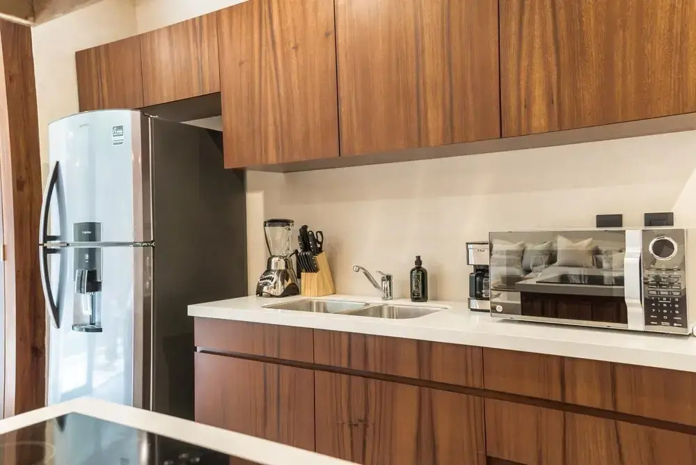 Luxurious Stylish 3BR Apartment Exceptional Location Private Pool Uncovered Patio