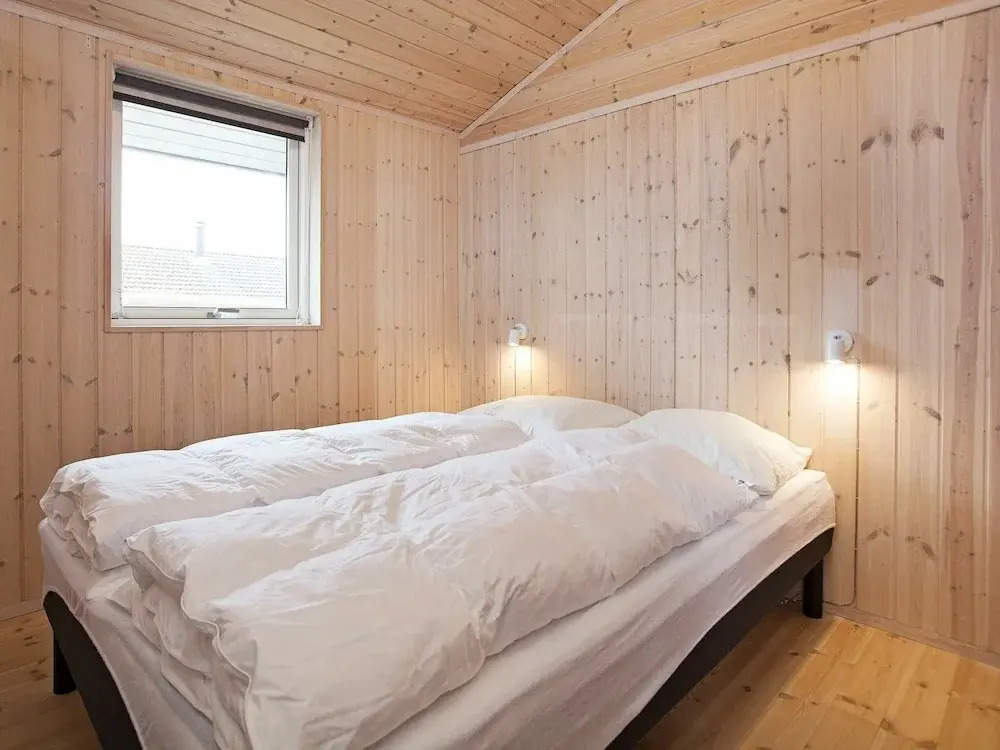 Rustic Holiday Home in Hovedstaden near Sea