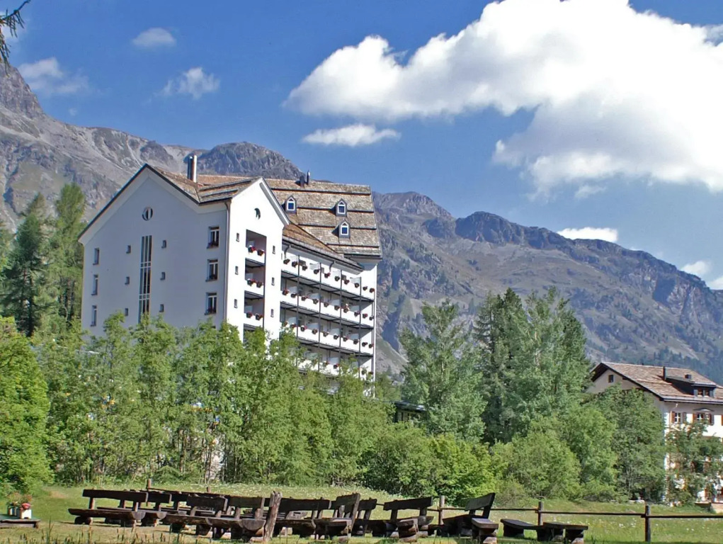 Hotel Schweizerhof Sils Maria, a Faern Collection Hotel