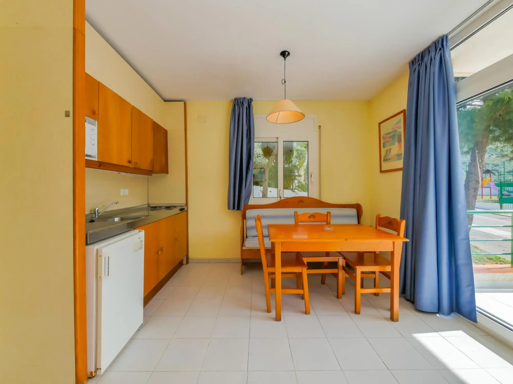 Rescator Resort 322 in Roses