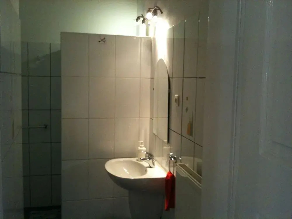 Caterina Private Rooms and Apartments