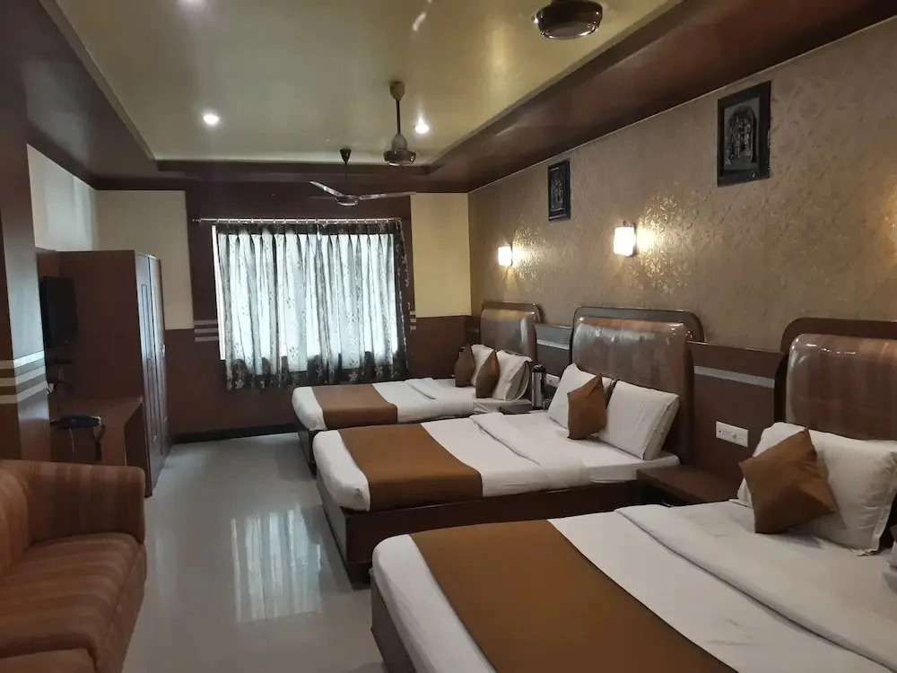 Hotel Vishal Plaza