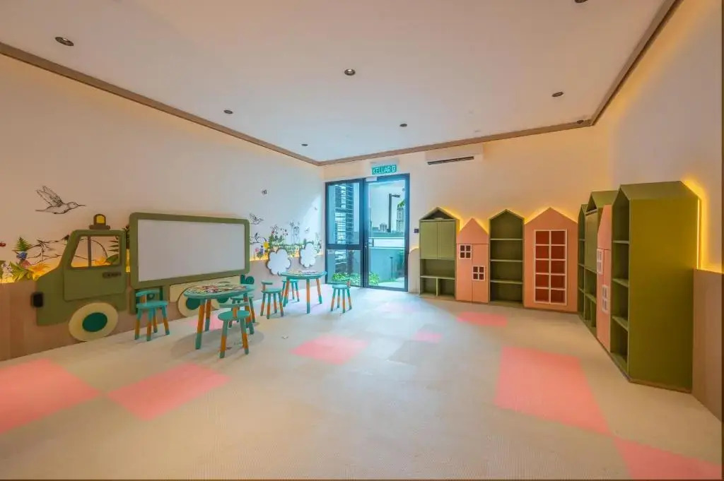 Greystone Scarletz Suites