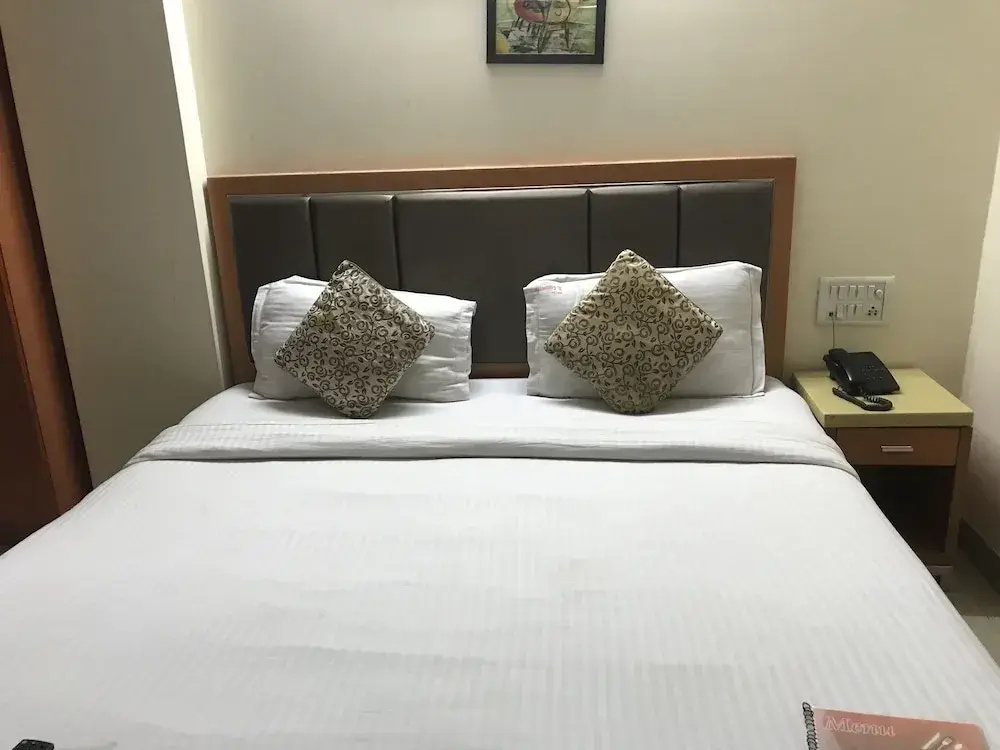 Hotel Delhi Continental
