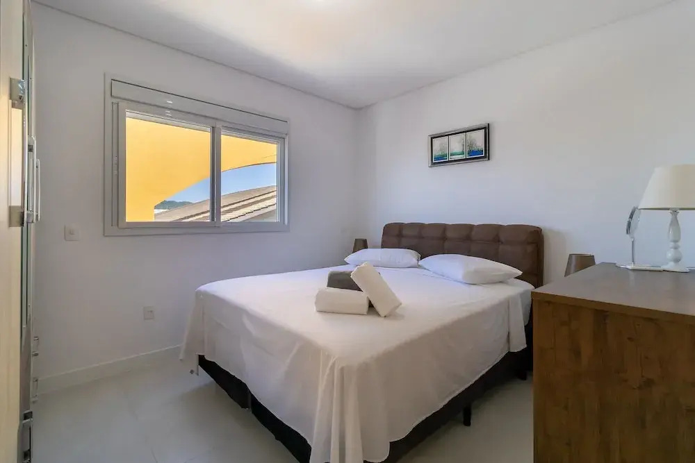 Cozy Apartment 3 Minutes From the Beach Cmi0301