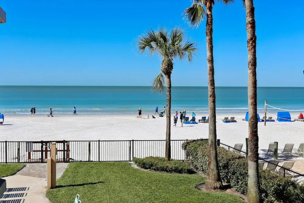 Emerald Isle #104