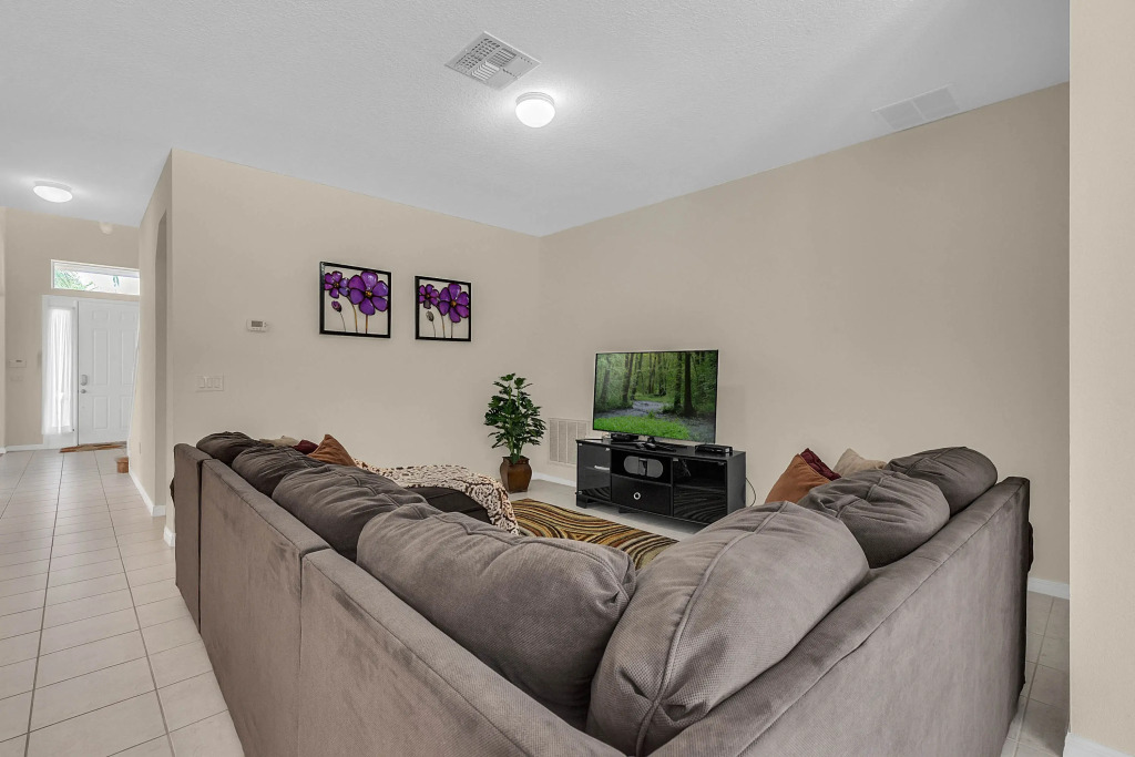 5 Bd 35 Ba Bella Vida 361 Lf