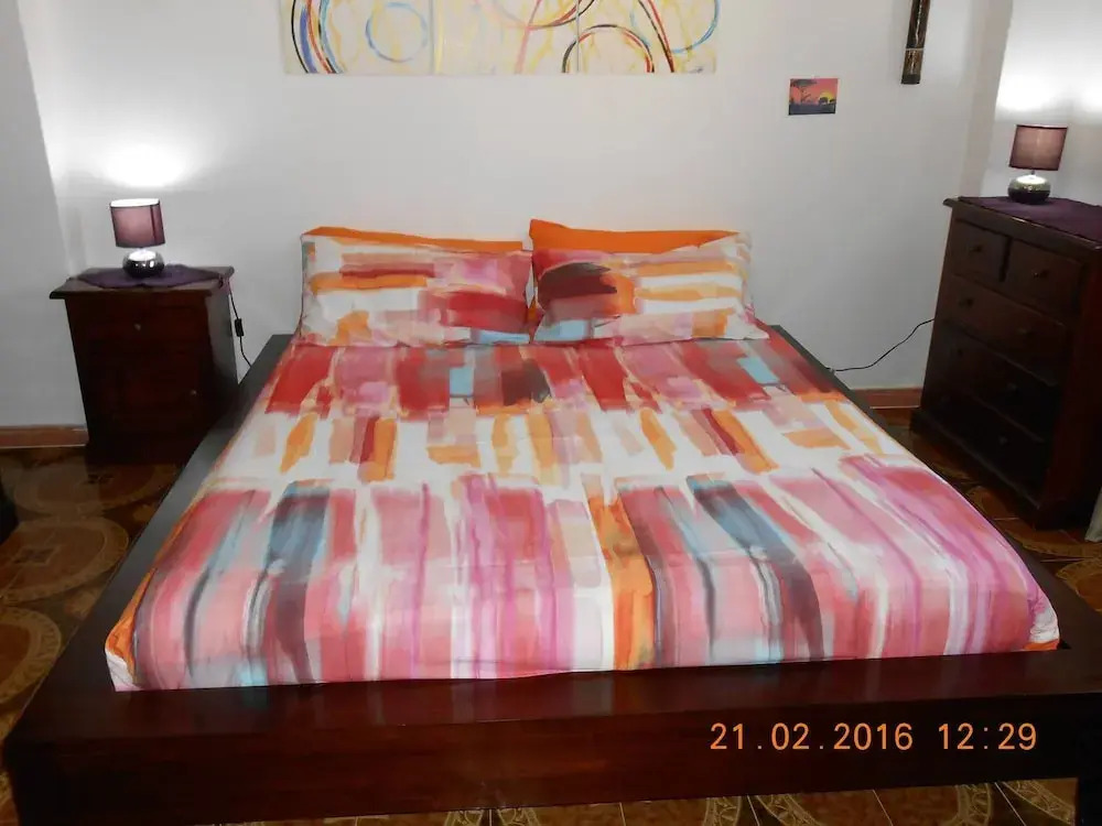 Suite Afrika, Mondello, Palermo