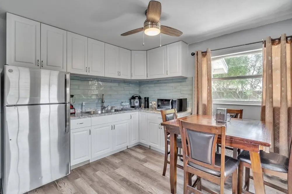 Downtown Single Family Modern Bungalow Close To Beaches And Dining 2 Bedroom Home by RedAwning