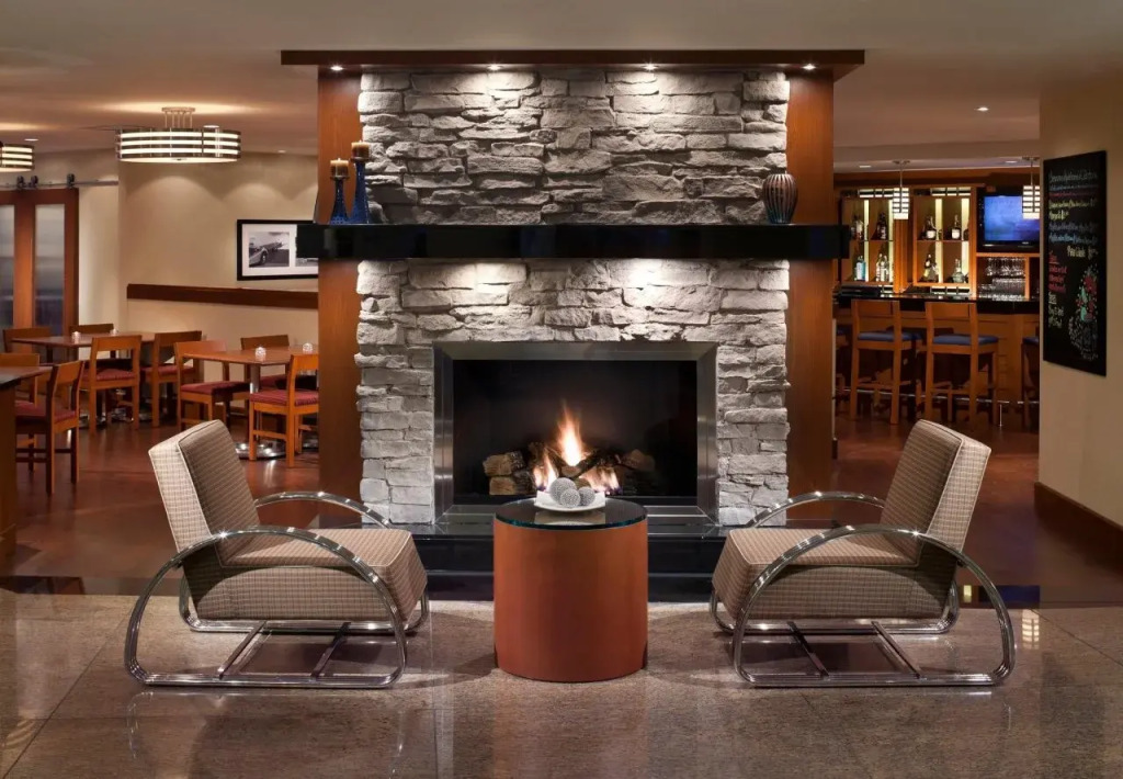 Four Points by Sheraton Hotel & Conference Centre Gatineau-Ottawa