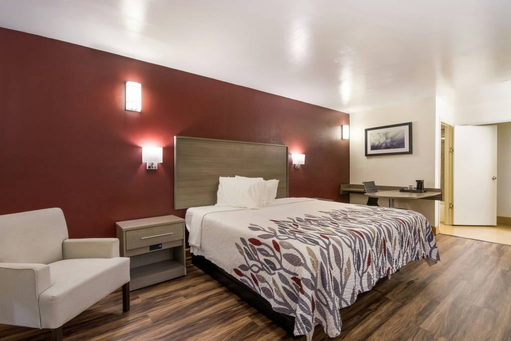 Red Roof Inn Crestview