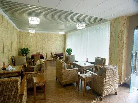Chanlin Yashe Hotel