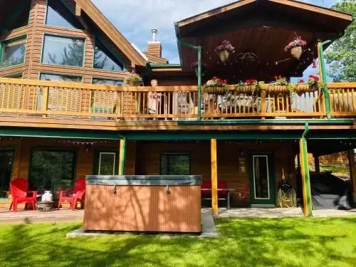 Journeys End - 2 bed 1 bath Suite