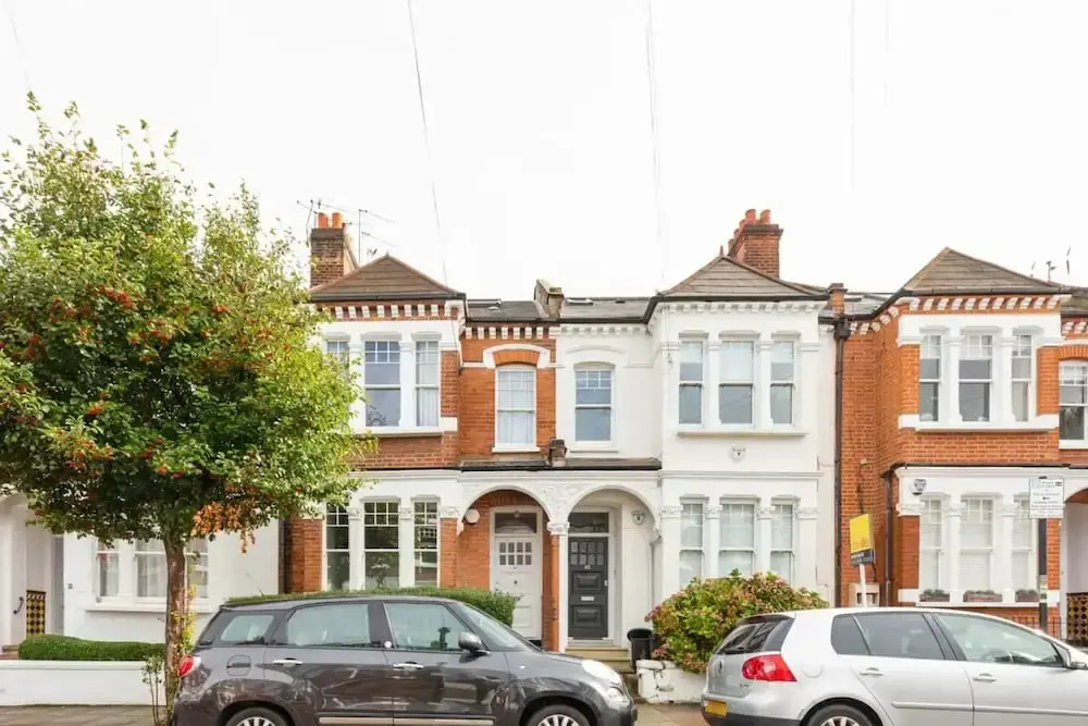 Stunning 2 Bed Apt W Garden in Clapham