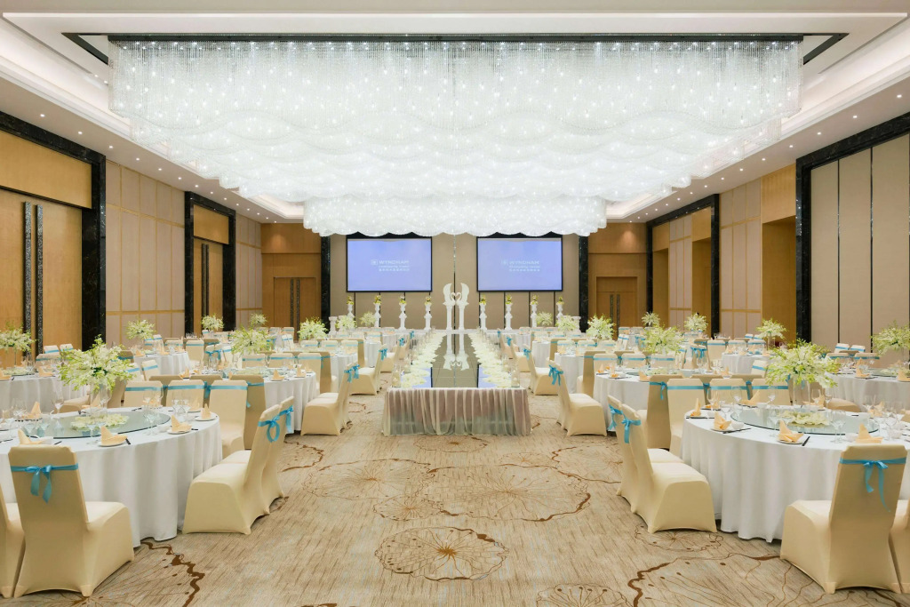 Wyndham Chongqing Yuelai