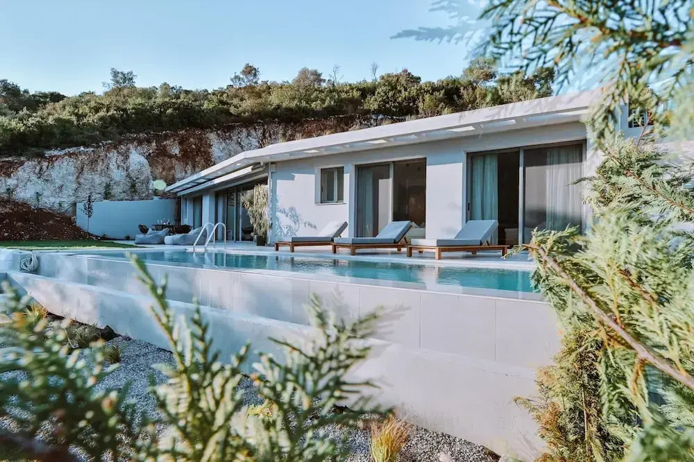 Luxury Villas Theros with private pools