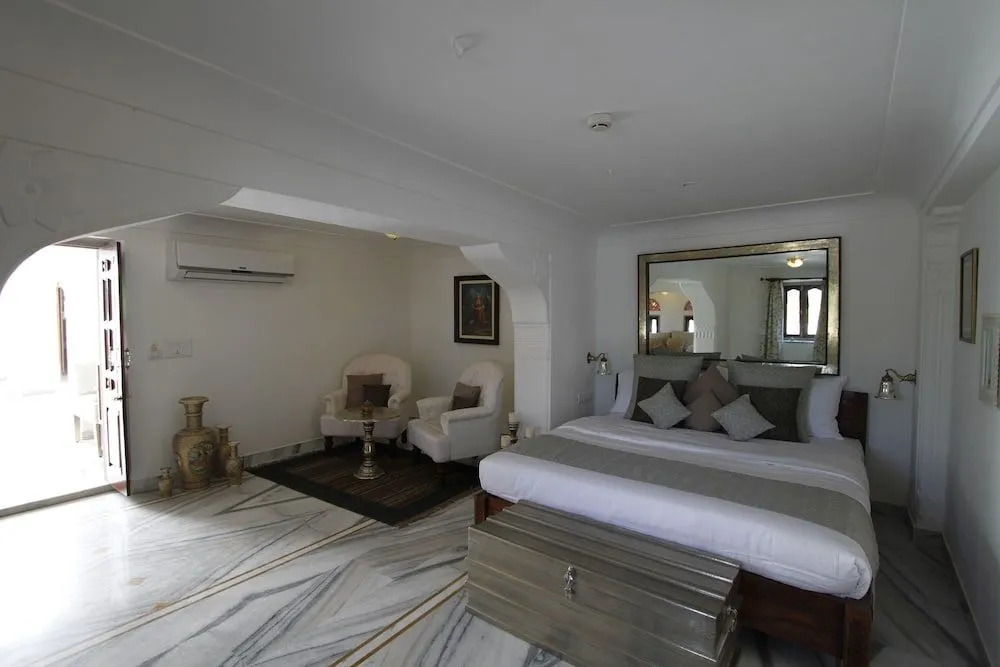 Talabgaon Castle Heritage Resort