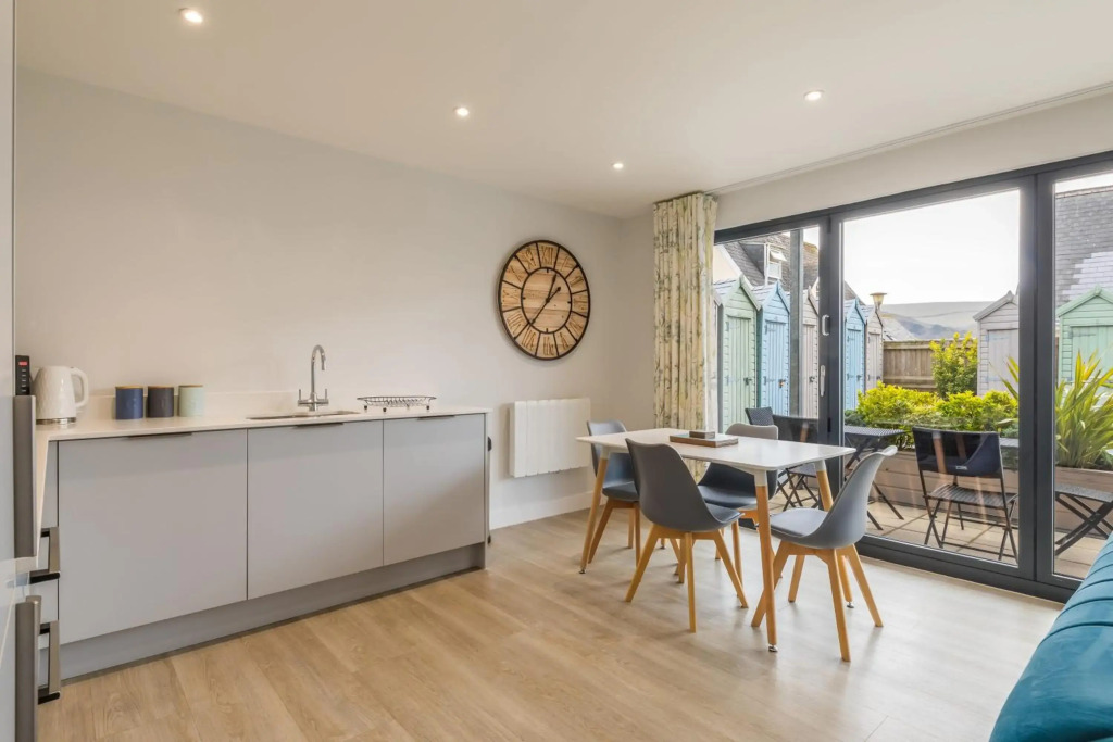 4 Challacombe - Indoor Pool and 4 minute walk to Woolacombe Beach!