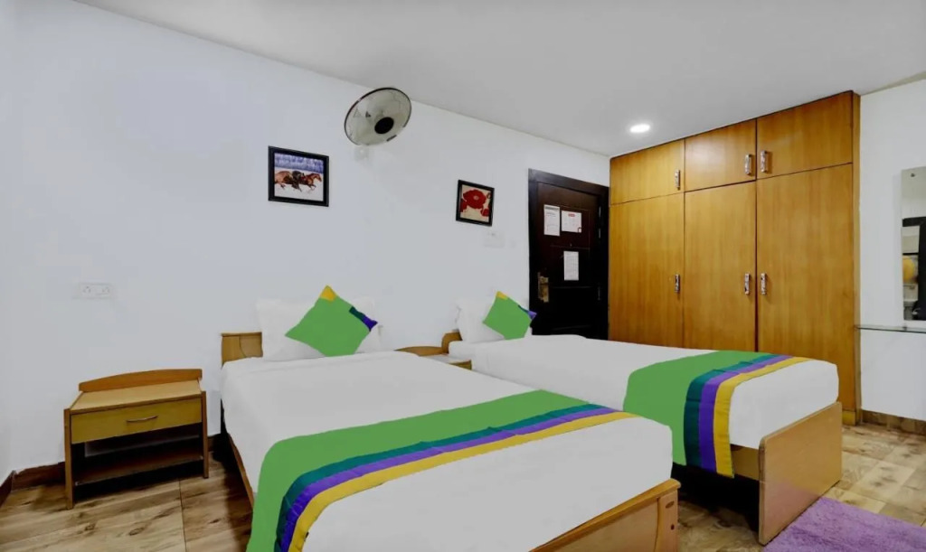 Treebo Trend Plaza Inn