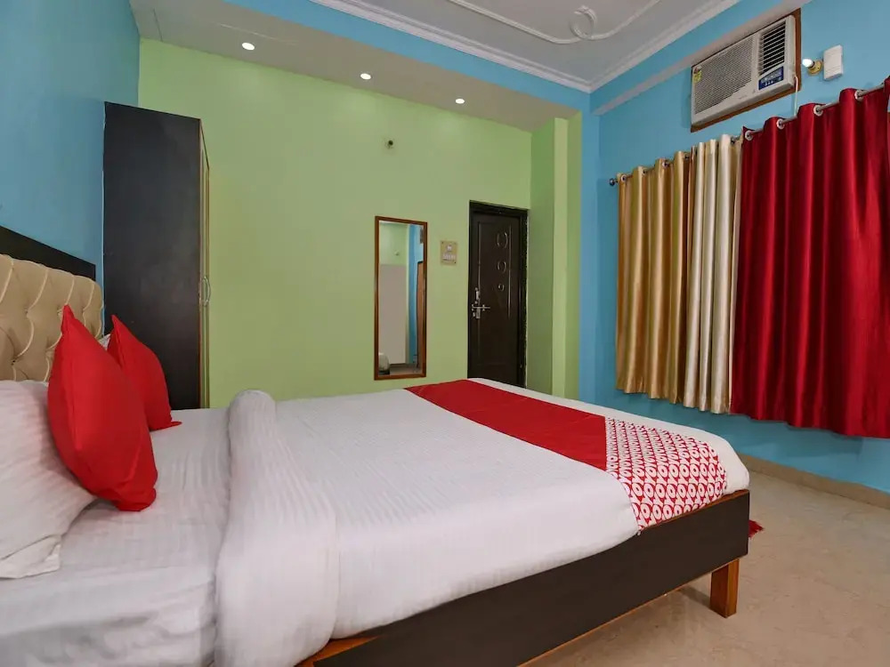 OYO 4409 Hotel Chaitanya Inn