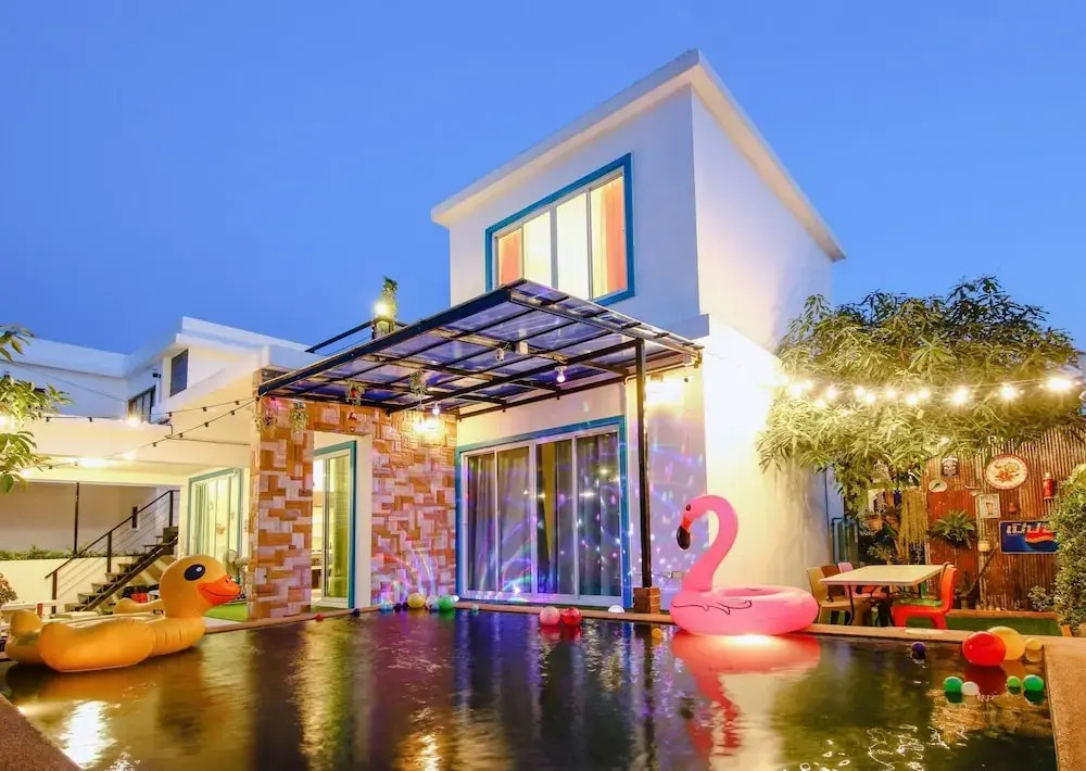 Party Home Pool Villa Hua Hin