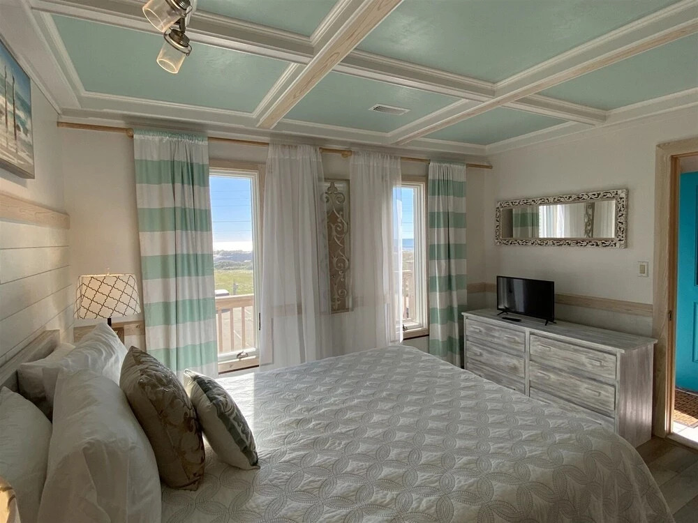 Sw 13 Sea-sound-seitz 2 Bedroom Condo by Redawning