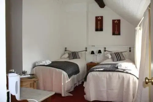 Sunshine Cottage