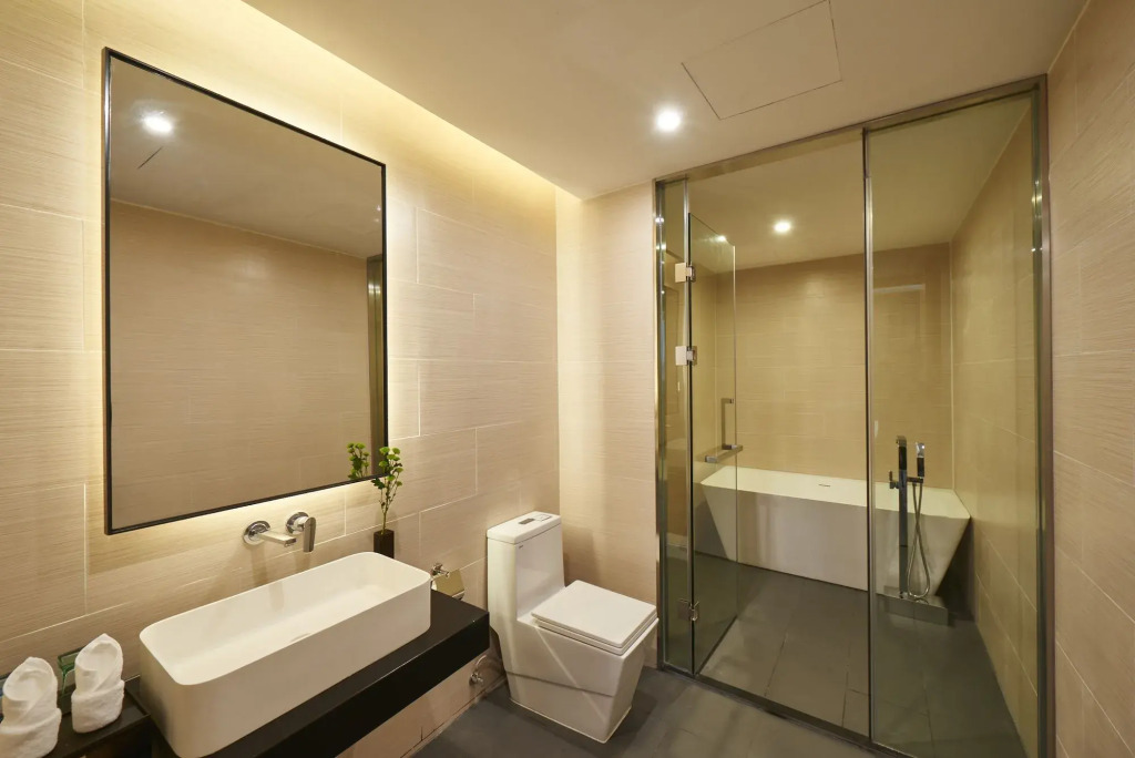 Отель Holiday Inn Guangzhou Zhujiang New Town by IHG
