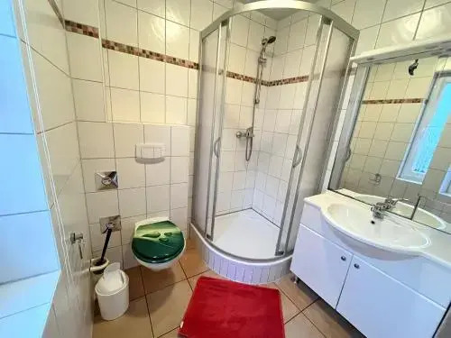 Ferienwohnungen Koelpinsee USE 2460