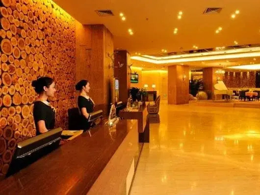 Phoenix Mountain Hotel