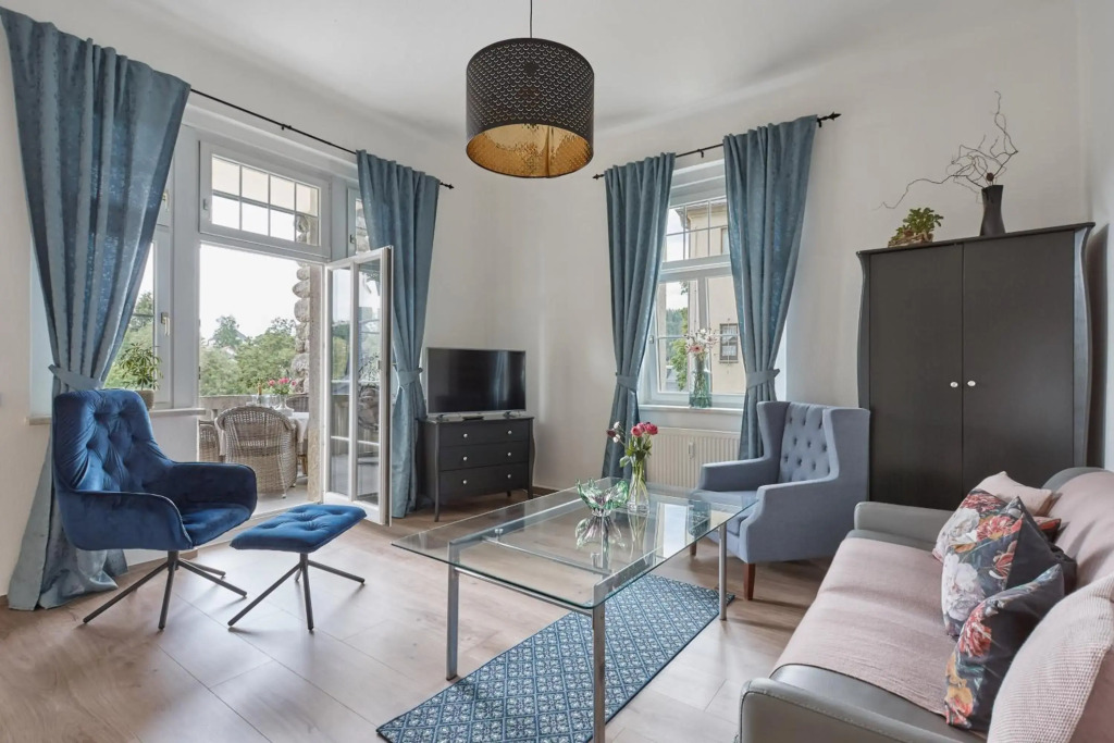 Luxury Boutique Pension