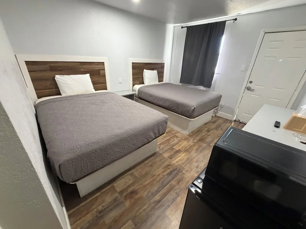 Best Budget Inn