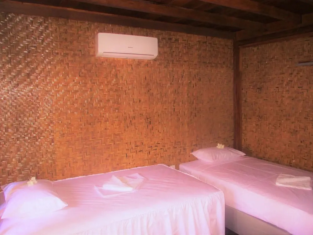 Good Vibes Bungalows
