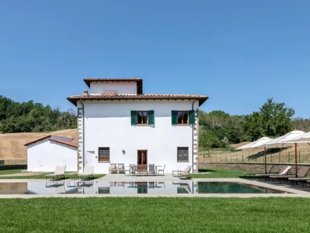 Luxury Villa in Panoramic Location 30 Minutes From Florence-villa IL Cigno