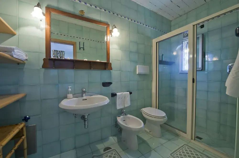 Luxury villa, pool, sea access, large terraces, stupendous views